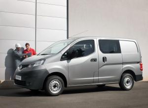 Nissan NV200 Van 2009 года